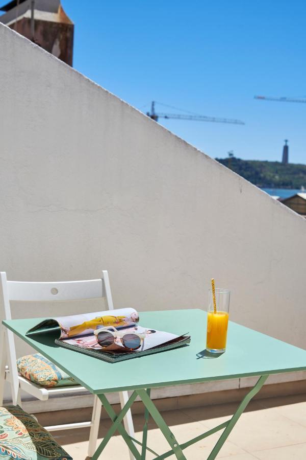 Appartement Sunny With Terrace.river View! *