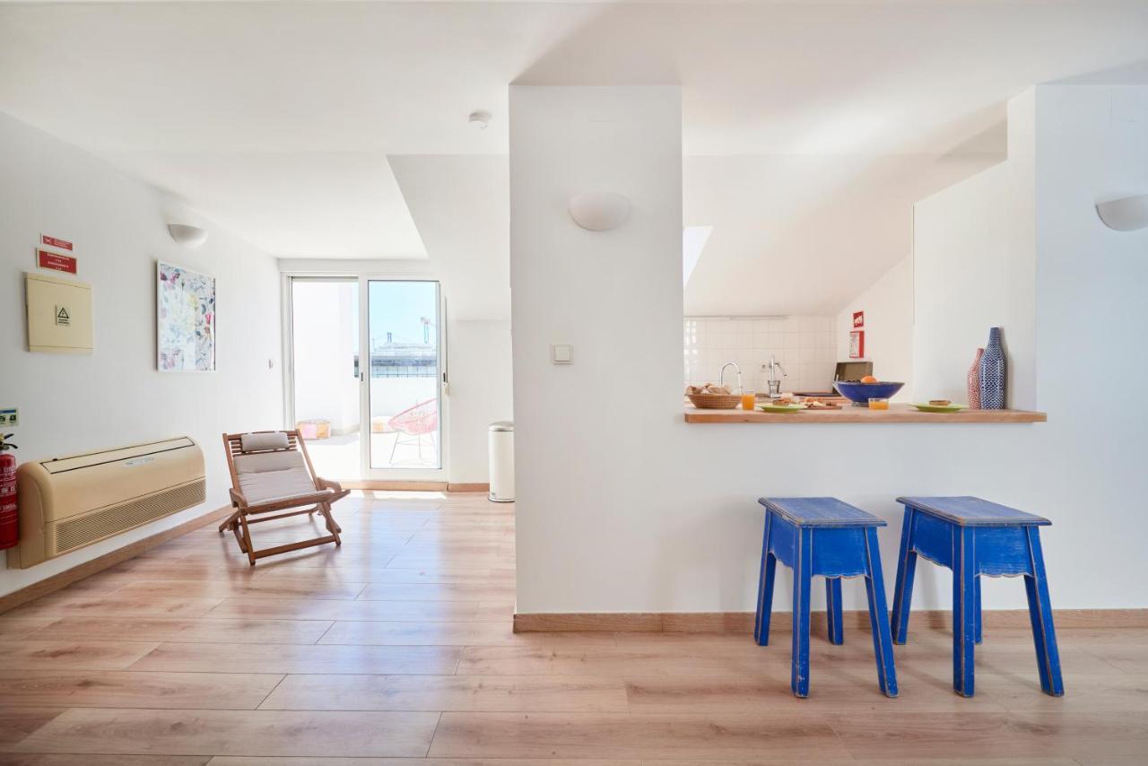 Sunny With Terrace.river View! Appartement Lissabon